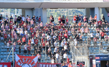Χειροπέδες σε 26χρονο πριν το Βόλος – Ολυμπιακός – Είχε πάνω του βεγγαλικό