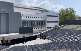Ποιες παραστάσεις ανεβαίνουν στο δημοτικό θέατρο Βόλου τον Σεπτέμβριο