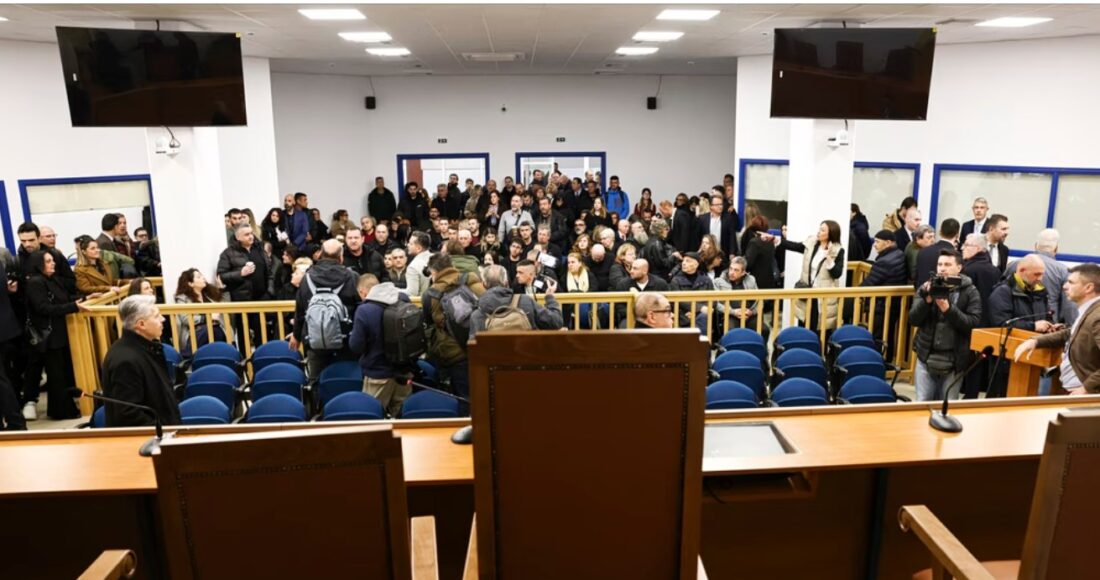 Τέμπη: Στη ΔΕΘ το Σάββατο οι συγγενείς των θυμάτων – Στις 7 Σεπτεμβρίου η συνέχεια της δίκης στη Λάρισα