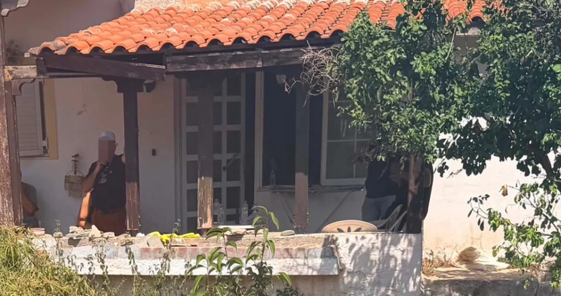 Μαραθώνας: Είχε θάψει τη μητέρα της στην αυλή του σπιτιού εδώ και 10 χρόνια για να παίρνει τη σύνταξη