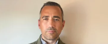 Ο Νυφούδης της ΕΛΑΣ βρήκε στην... Παγκόσμια Βάση Δεδομένων, την περιουσία του 1% των πλούσιων Ελλήνων στα €200 δισ.