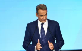 Μητσοτάκης από ΔΕΘ: Μείωση τεκμηρίων, 400 ευρώ η ετήσια ενίσχυση συνταξιούχων, 500 ευρώ στους δημοσίους υπαλλήλους τα…