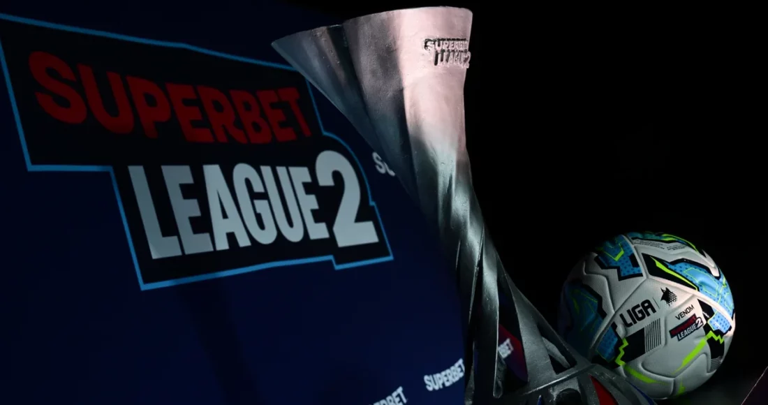 Σέντρα στο πρωτάθλημα της Super League 2: Η «μάχη» αρχίζει -16 ομάδες, δύο άνοδοι και τέσσερις υποβιβασμοί