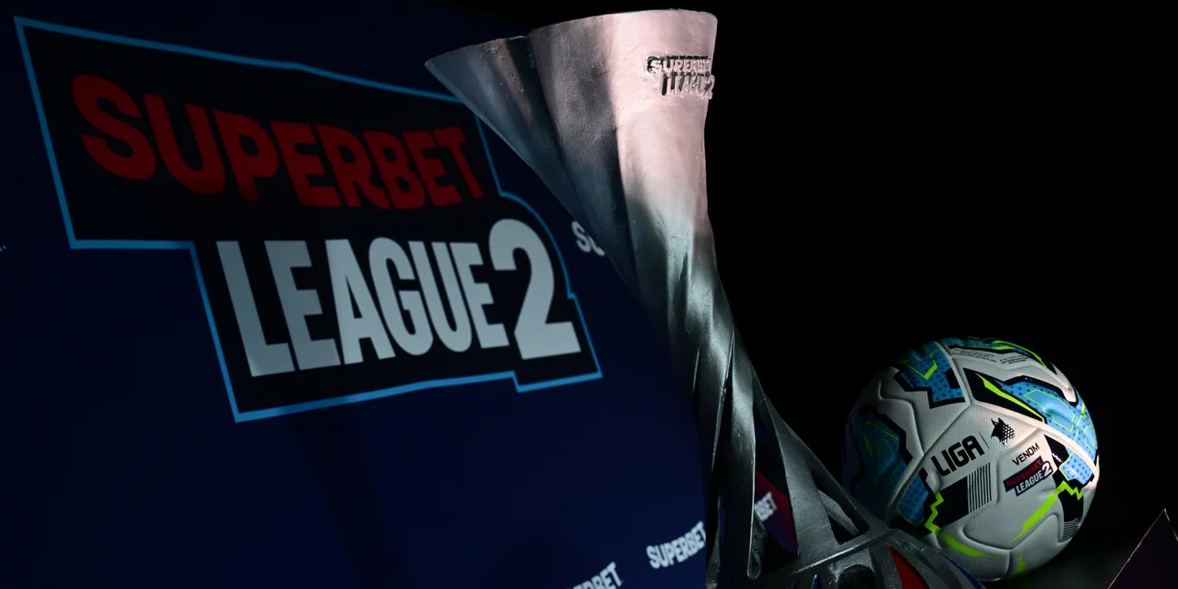 Σέντρα στο πρωτάθλημα της Super League 2: Η «μάχη» αρχίζει -16 ομάδες, δύο άνοδοι και τέσσερις υποβιβασμοί